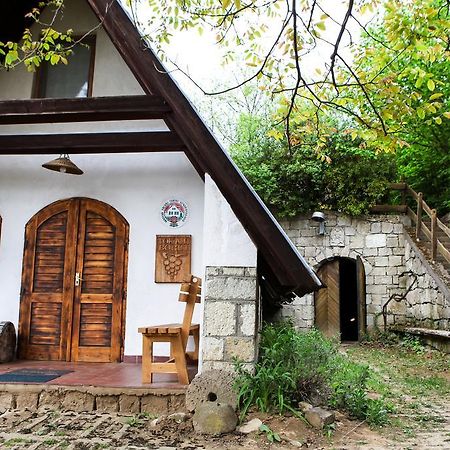 Myrtus Pince Es Vendeghaz Hotel Tarcal Buitenkant foto